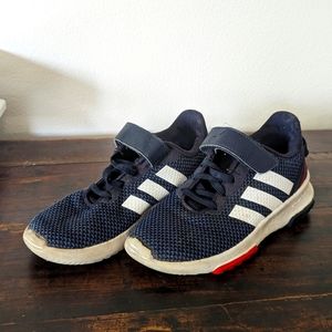 Boys Adidas Cloud foam Navy sneakers, size 2